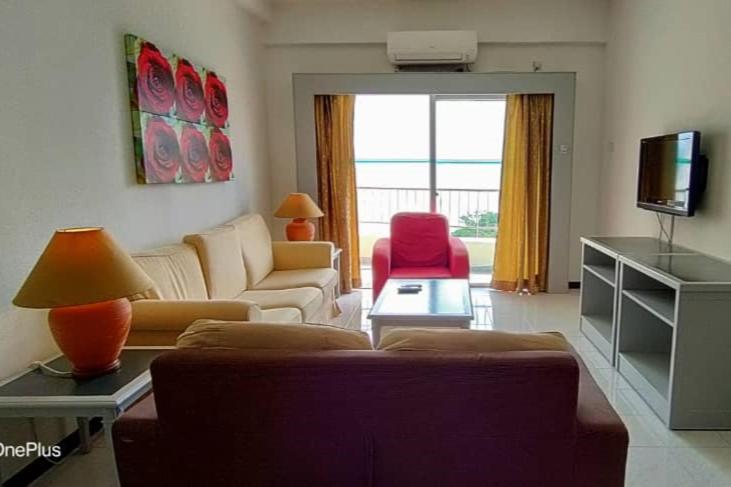 탄중붕가 Sea View Paradise 아파트 외부 사진